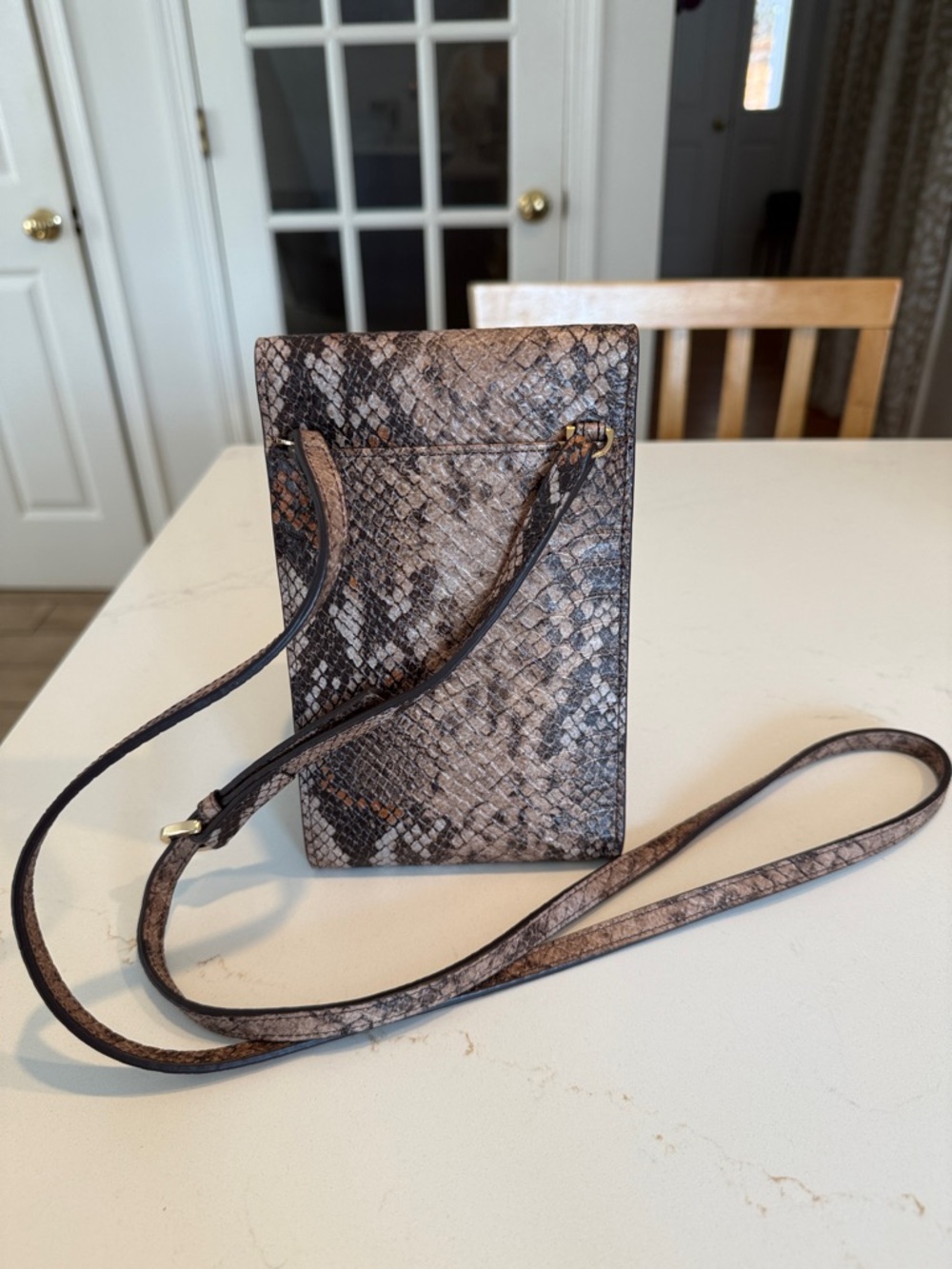 Snake-Print Crossbody Phone Pouch - Taupe - Picture 4 of 6
